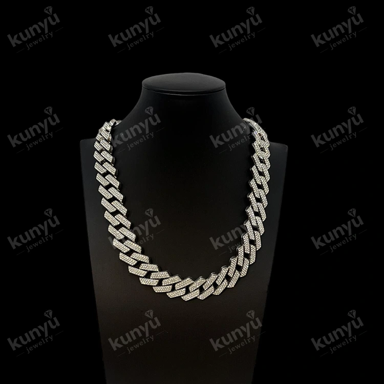 Trendy cubansk Streetwear Choker